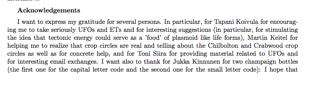 graancirkel met een binaire code en buitenaards gezicht